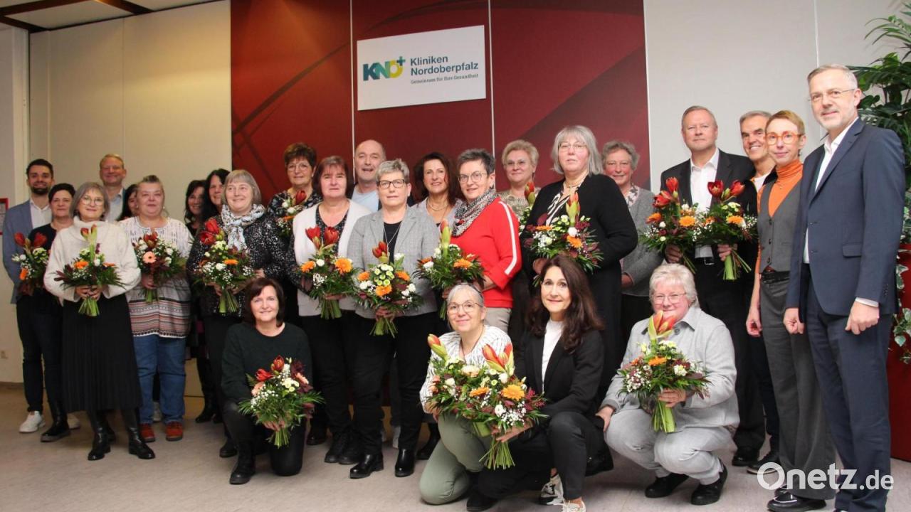 Klinikum-Weiden-ehrt-langj-hrige-Mitarbeiter