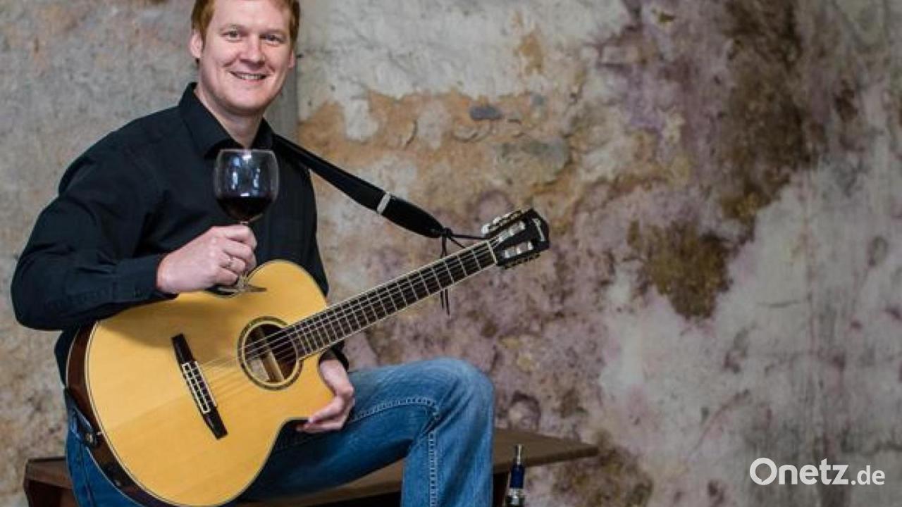 Holger-Herrmann-bringt-Reinhard-Meys-Lieder-nach-Amberg