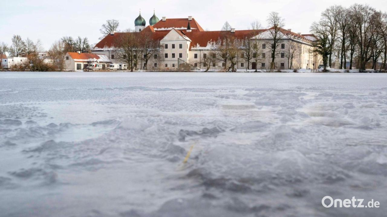 Kanzler-Merz-und-Pr-sident-Nauseda-kommen-zur-CSU-Klausur