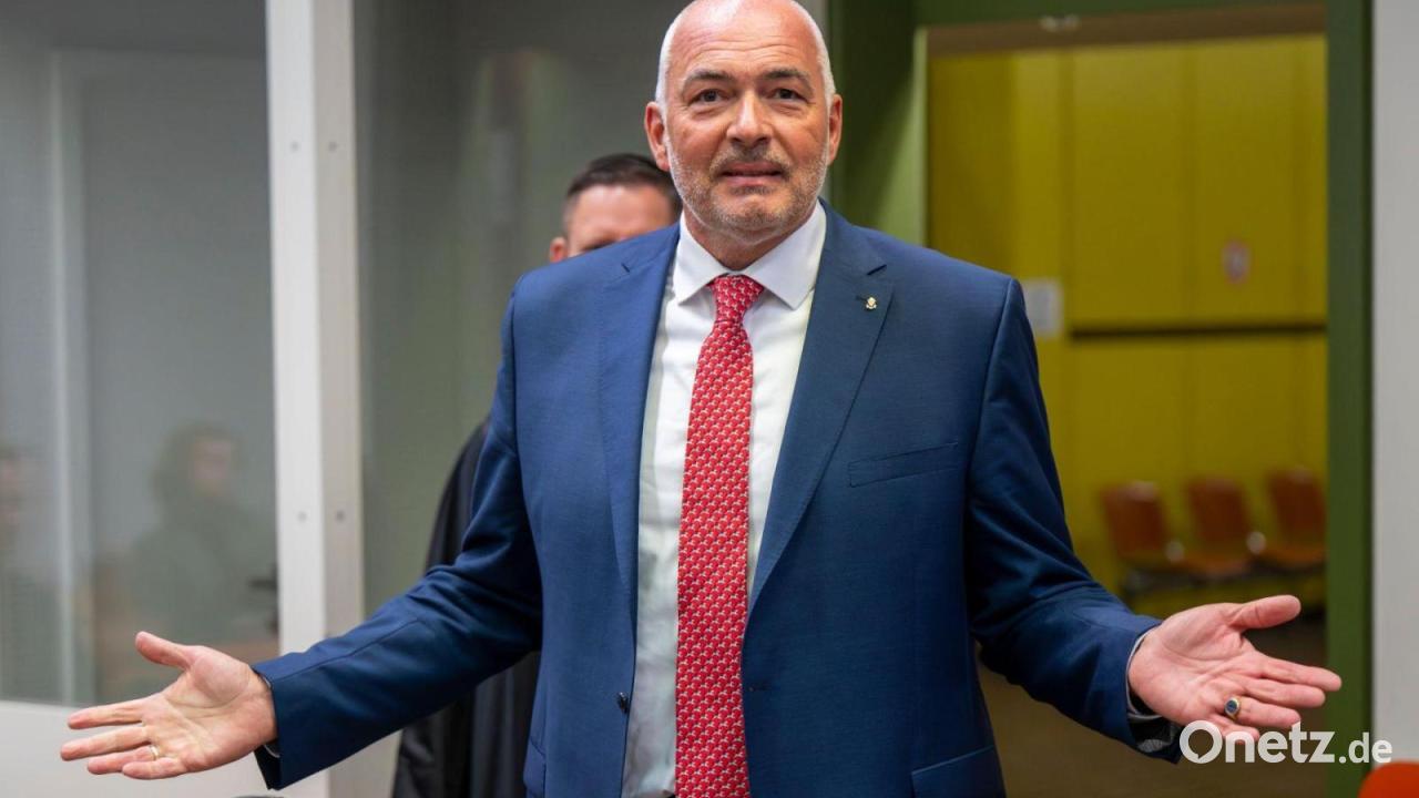 OLG ordnet Untersuchung von angeklagtem Ex-CDU-Politiker an
