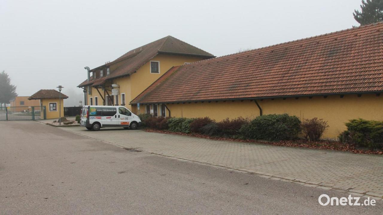 Marktgemeinderat-Eslarn-unterst-tzt-Sportvereine-bei-Sanierungsma-nahmen