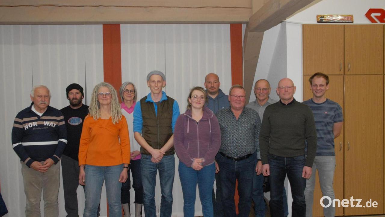 Freie-W-hlergruppe-Emhof-pr-sentiert-Kandidaten-f-r-Kommunalwahl