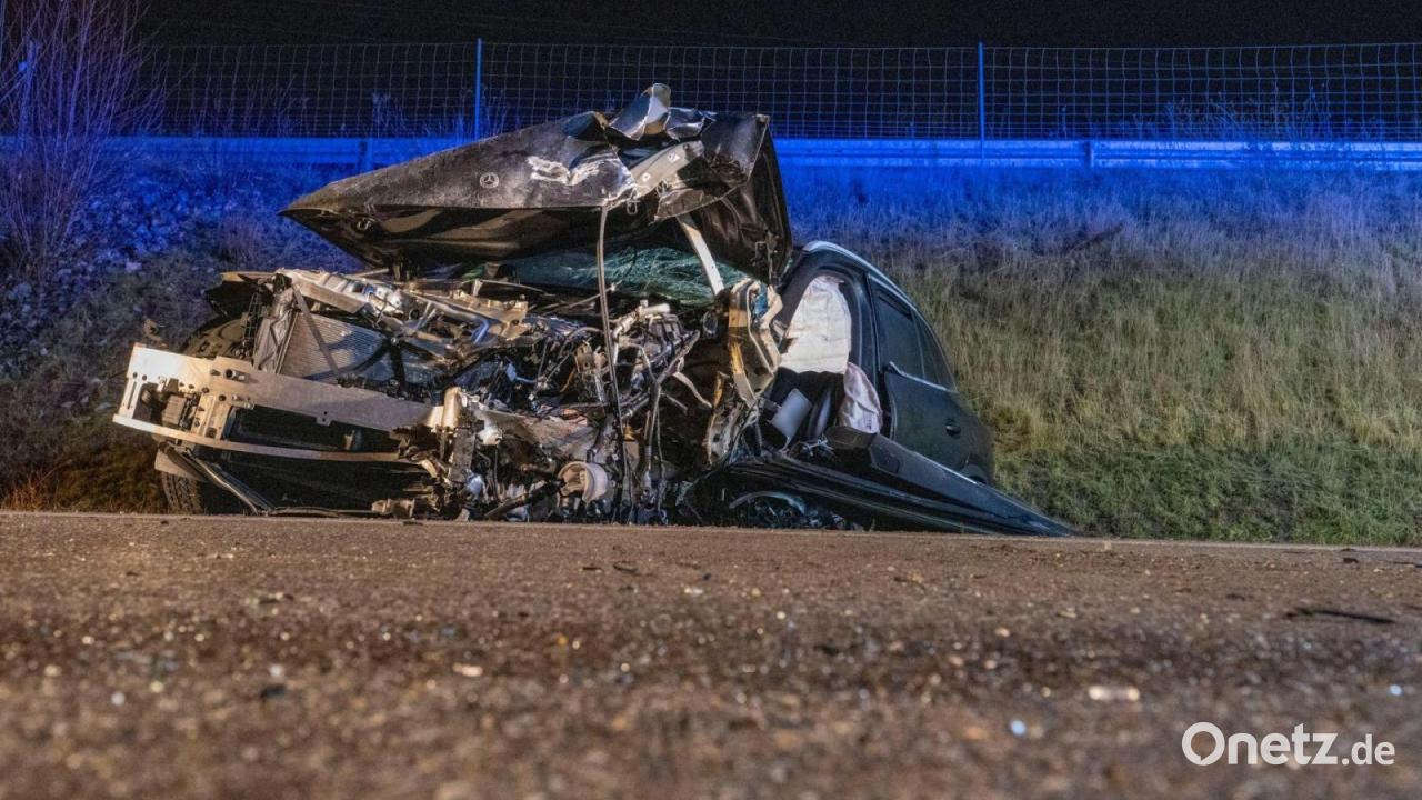 Drei Tote bei Unfall - Ursachenforschung dauert Wochen