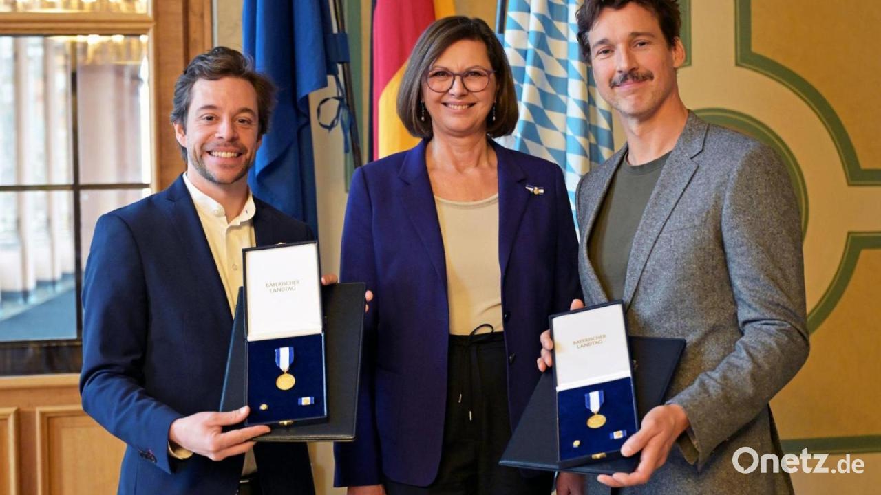 Verfassungsorden für Florian David Fitz und Tobias Krell