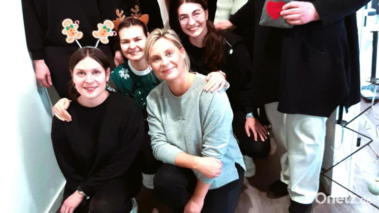 Physiotherapiepraxis-beschenkt-Amberger-Verein-Ninos-Freunde-