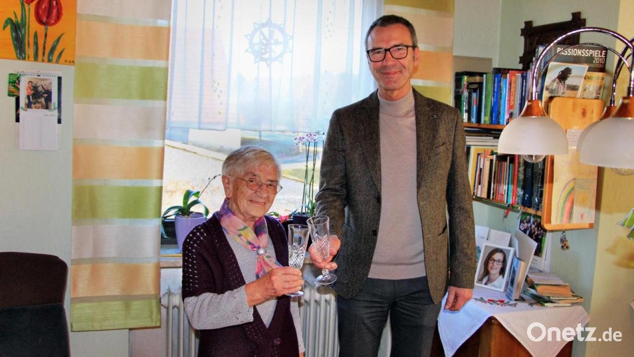 Anneliese-Pilhofer-aus-Haid-feiert-ihrem-95-Geburtstag