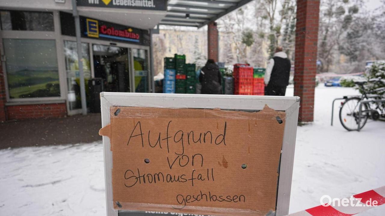 Zehntausende-in-Berlin-ohne-Strom-und-Heizung