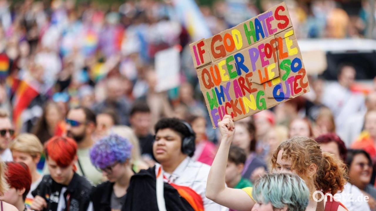 Grüne: Staatsregierung soll rasch Aktionsplan Queer vorlegen