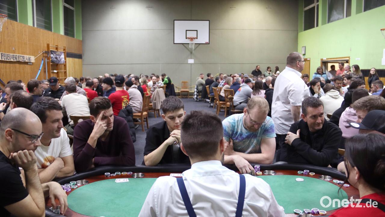 Teilnehmerrekord-bei-der-Etzelwanger-Pokernacht