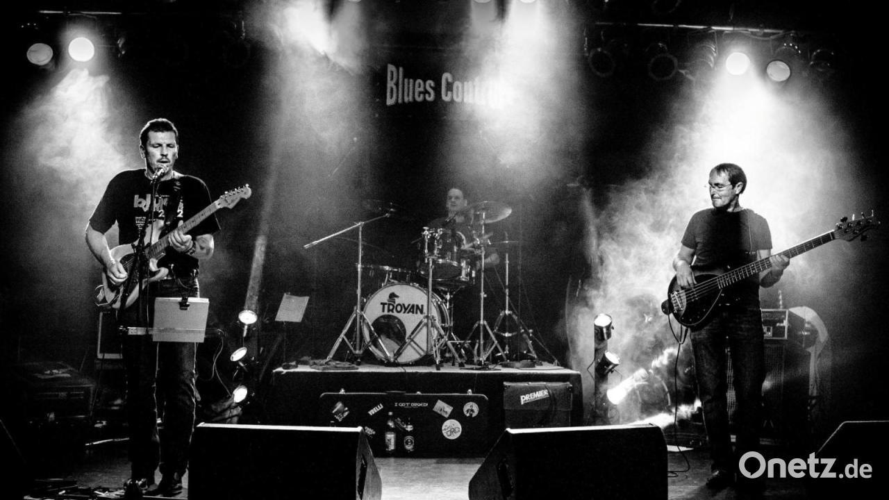 Blues-Rock-mit-Harp-Unterst-tzung-Die-Band-Blues-Control-kommt-mit-Chicago-Fritz-nach-Weiden