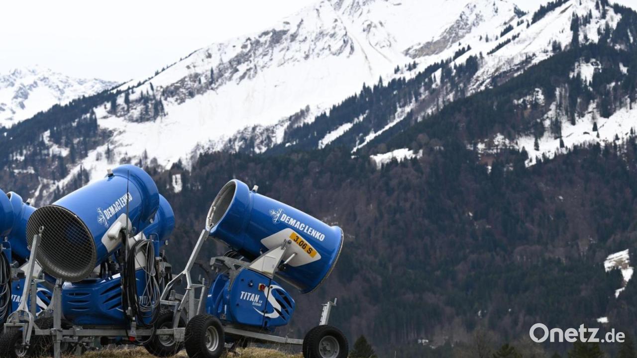 Aiwanger kritisiert Förderstopp für Schneekanonen in Bayern