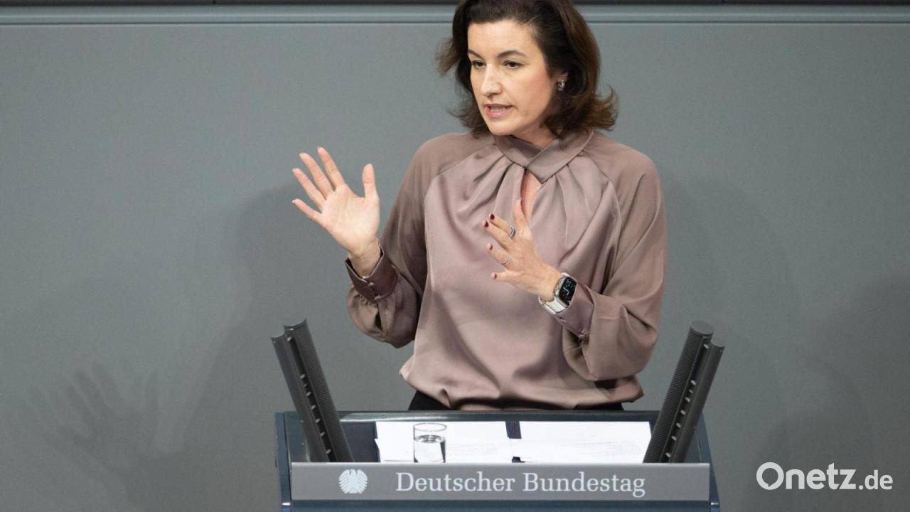 Auch Forschungsministerin Bär sagt für Erhard-Gipfel ab