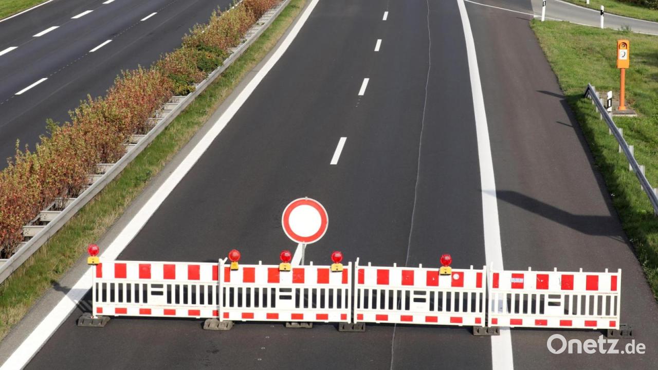 Schwerer-Unfall-mit-zwei-Sattelz-gen-auf-A-6-bei-Pleystein