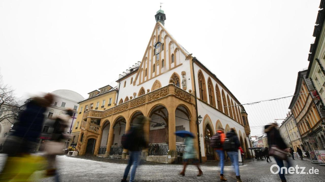 Rekordergebnis-bei-Weihnachtssammlung-der-Amberger-B-rgerstiftung