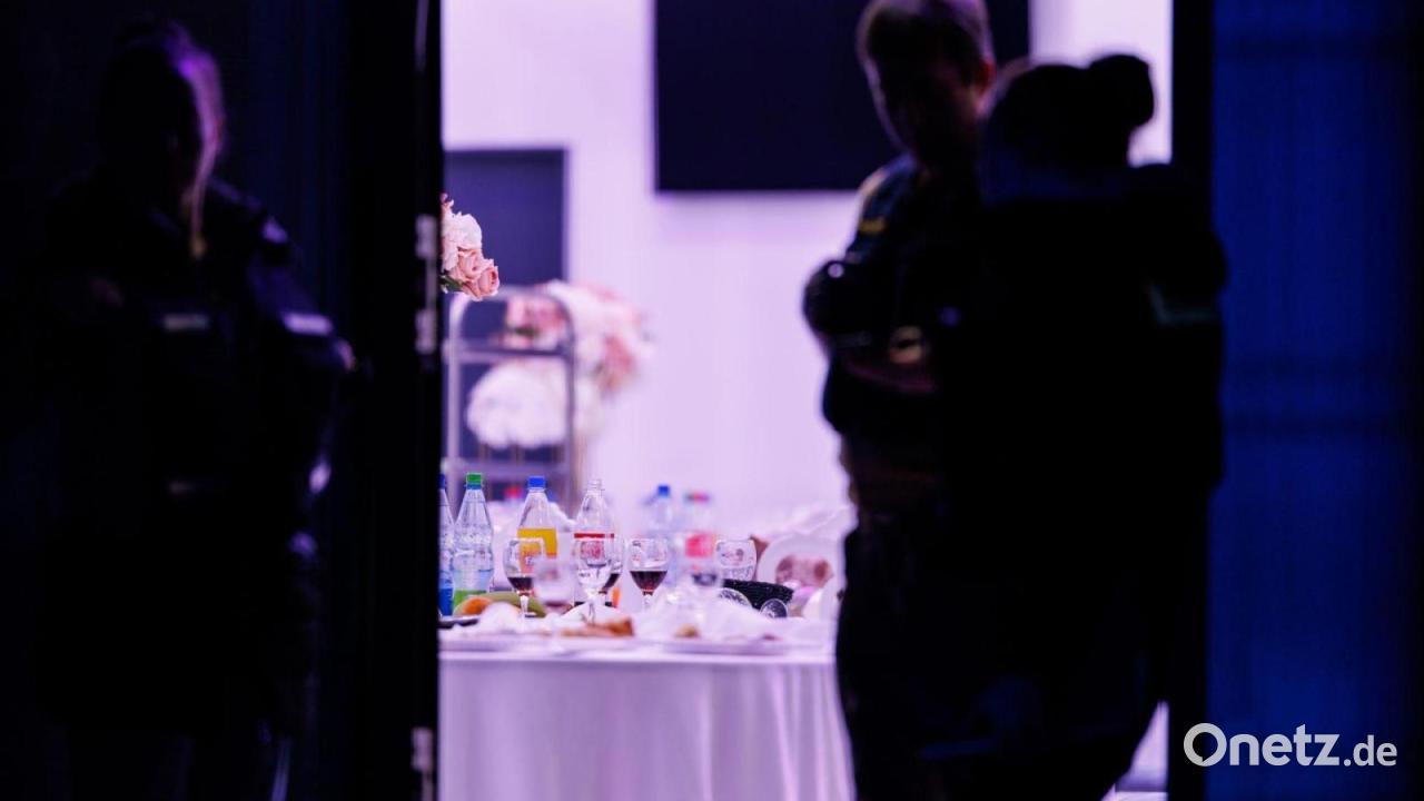 Todessch-sse-auf-Hochzeitsfeier-Mordprozess-beginnt