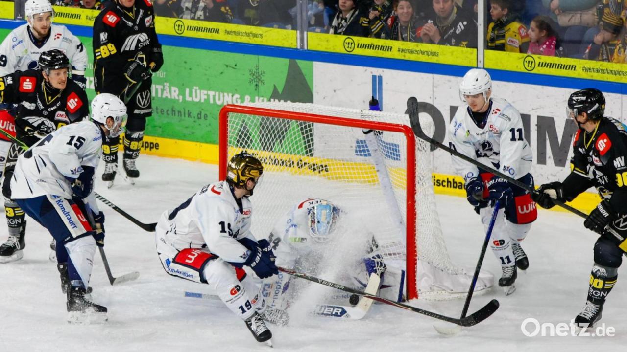 Blue-Devils-im-Newsblog-Mutiger-Auftritt-der-Blue-Devils-Weiden-in-Krefeld-bleibt-unbelohnt