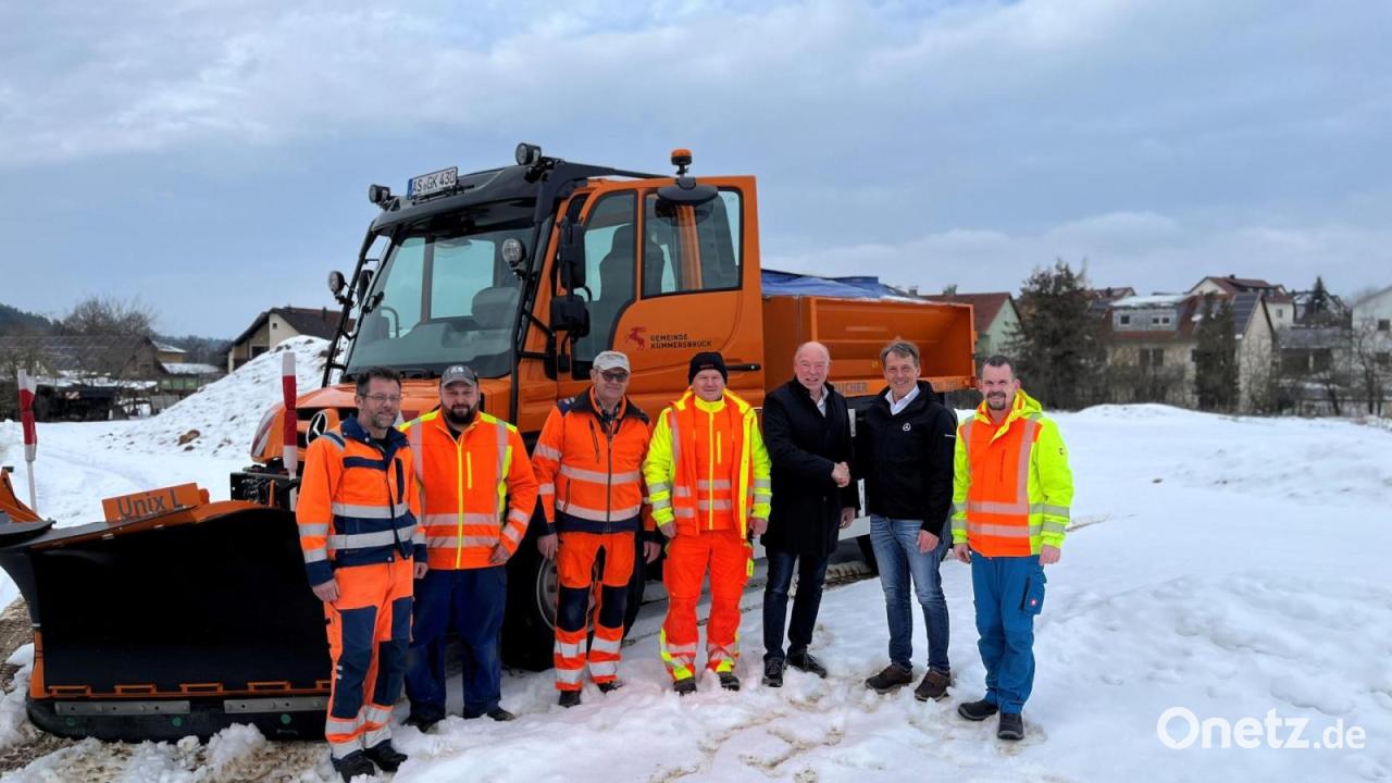 Neuer-Unimog-f-r-den-K-mmersbrucker-Bauhof