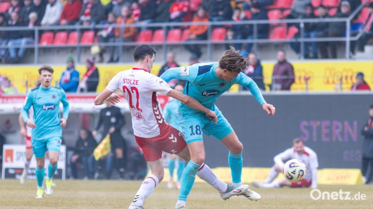 Viel-zu-wenig-Ideen-und-Chancen-SSV-Jahn-nur-mit-einer-Nullnummer-gegen-Viktoria-K-ln