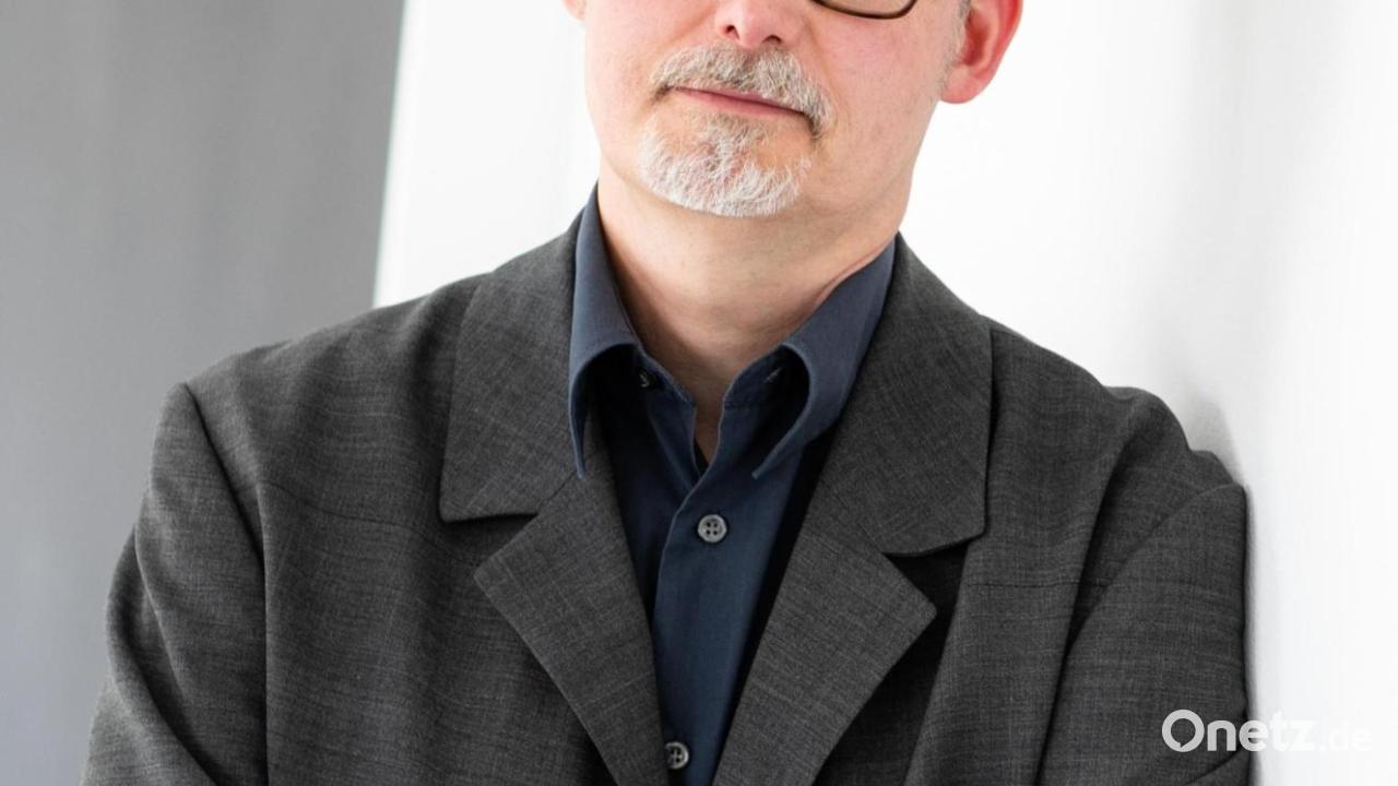 Autor-und-Historiker-Tim-S-nderhauf-stellt-Roman-in-Tirschenreuth-und-Marktredwitz-vor