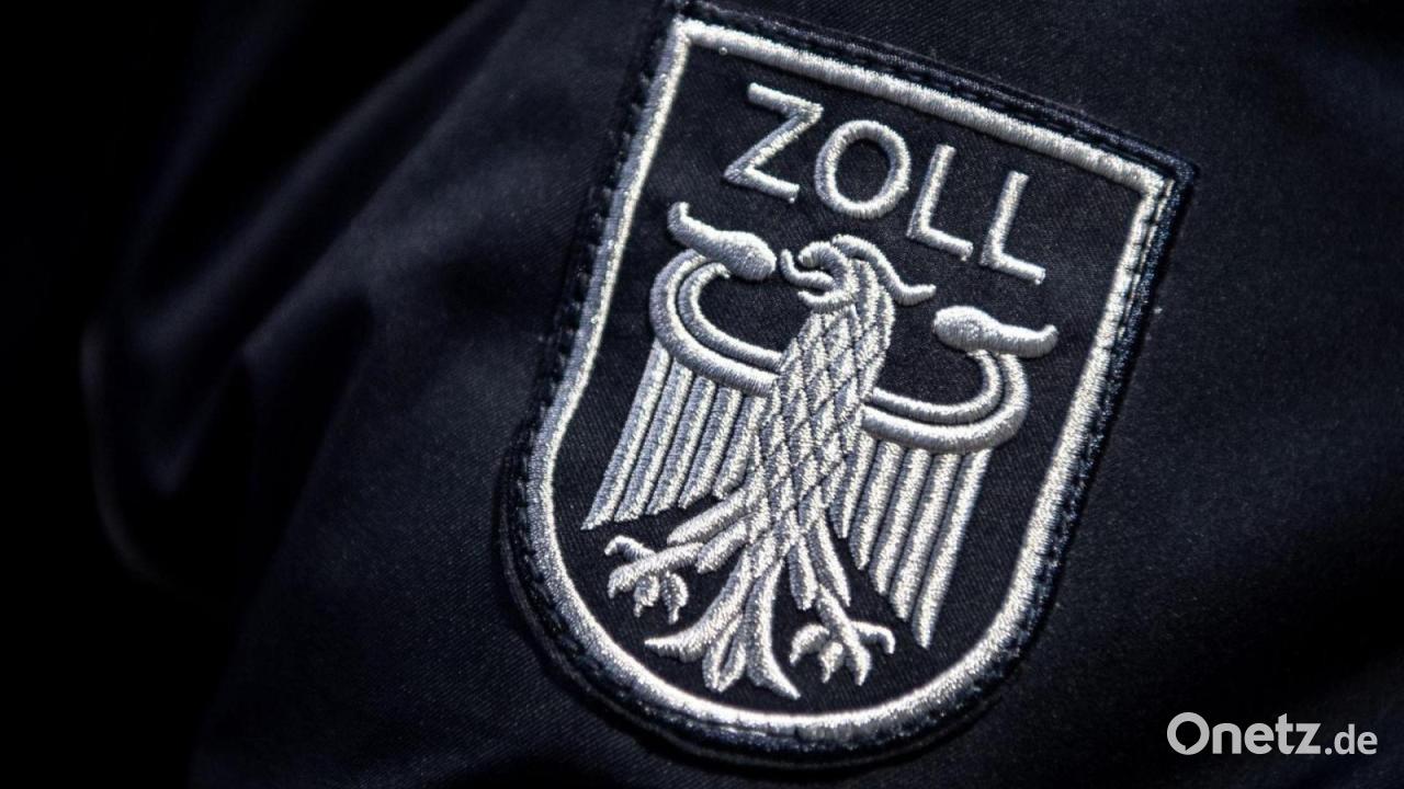 Zoll stoppt Lkw mit Tausenden illegalen Potenzmitteln