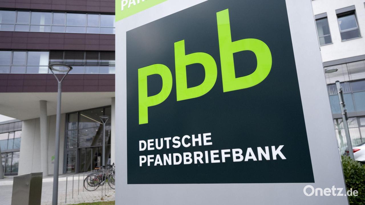Pfandbriefbank tief in den roten Zahlen