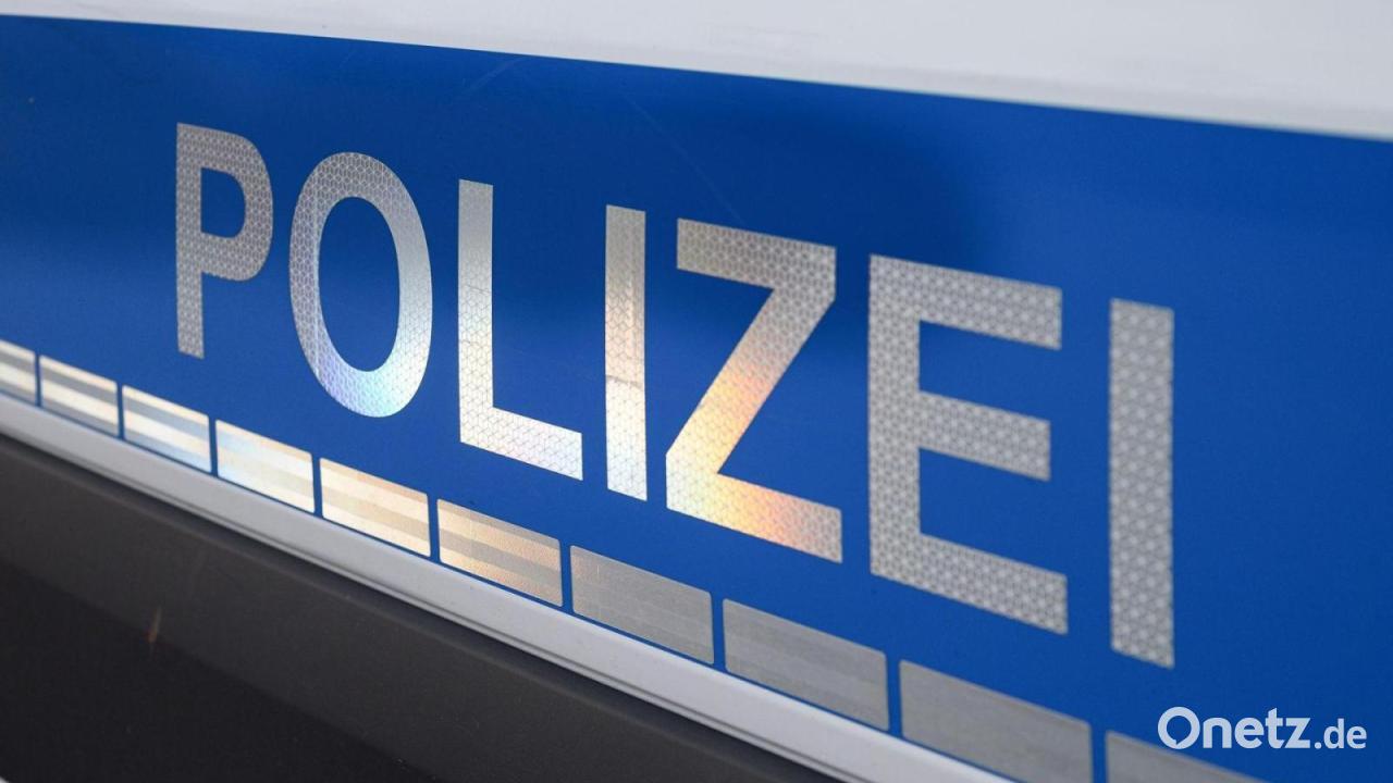 Unfallflucht in Mitterteich: Opel Astra beschädigt