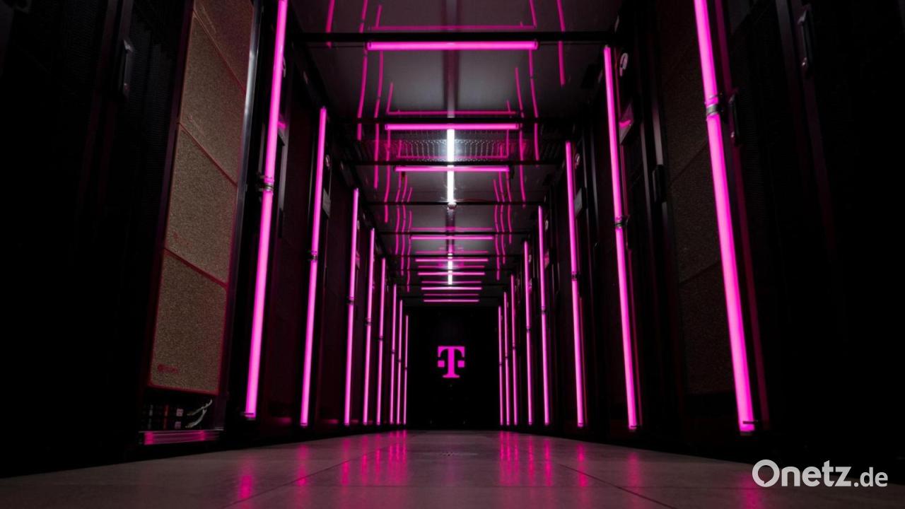 Digitalminister begrüßt Pläne für KI-Fabrik im Allgäu