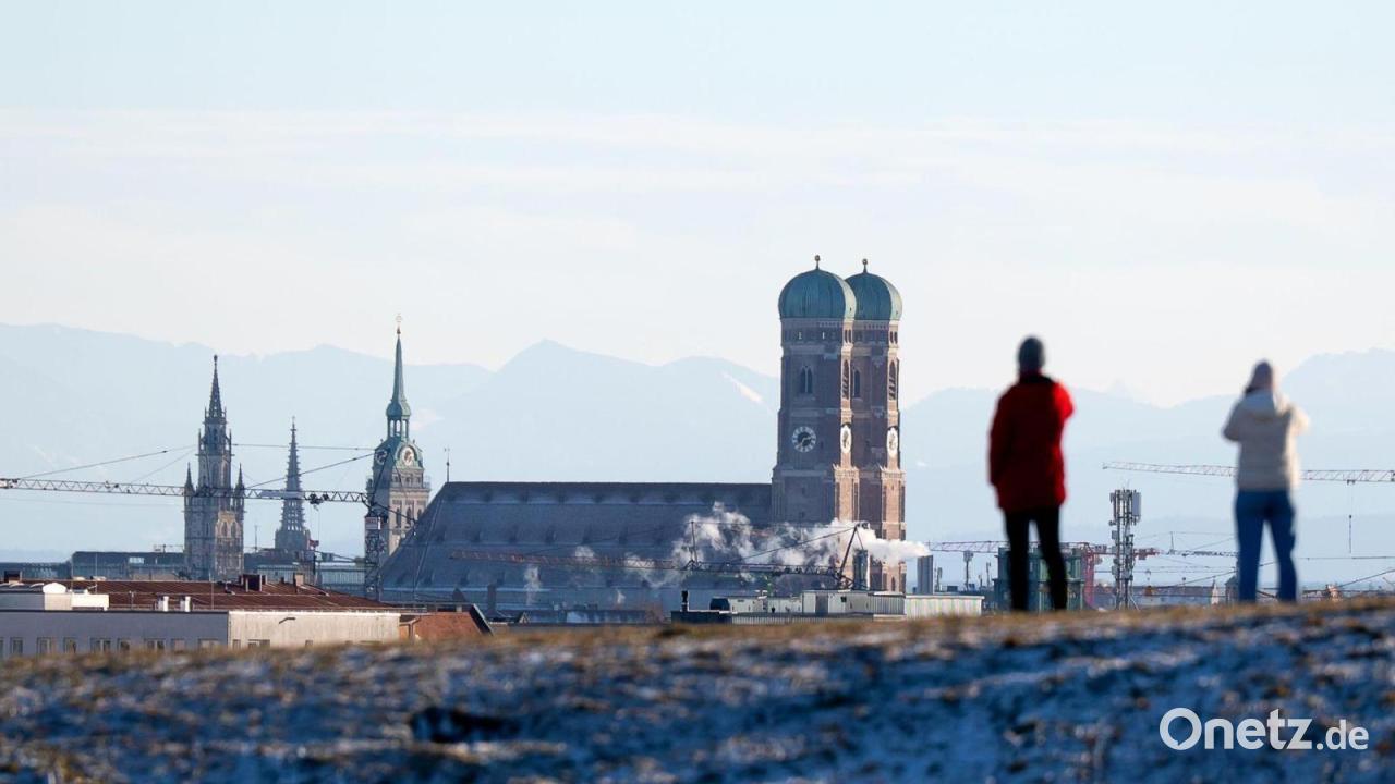 Der Mitgliederschwund der großen Kirchen in Zahlen