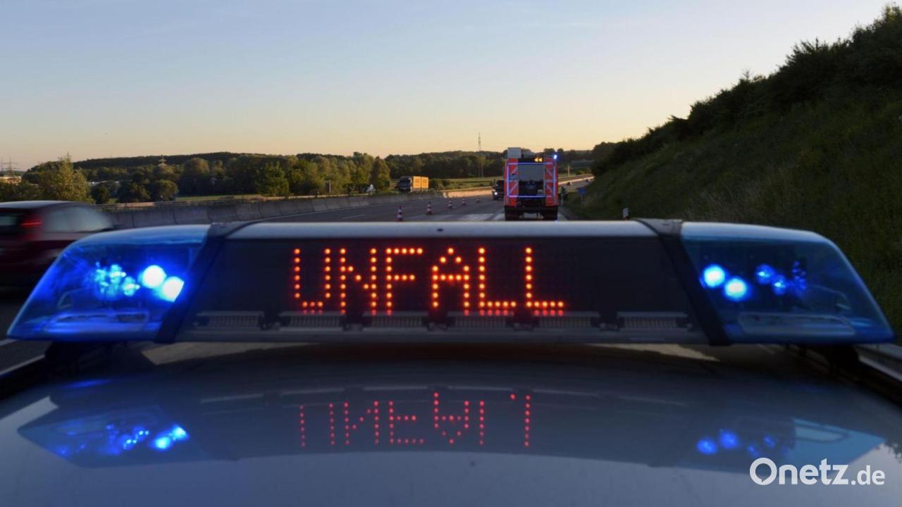 Accident on the A 93 between Wernberg-Köblitz and Luhe-Wildenau