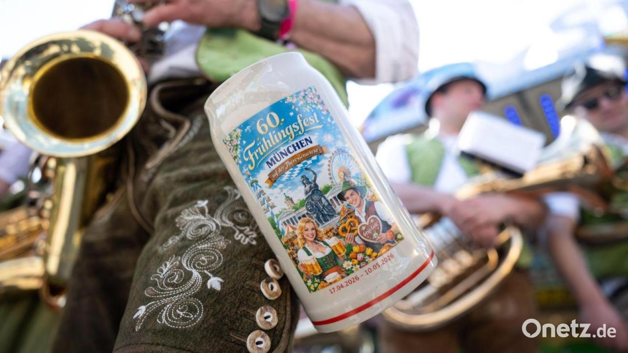 KI-Maßkrug sorgt für Wirbel auf Münchens Mini-Wiesn