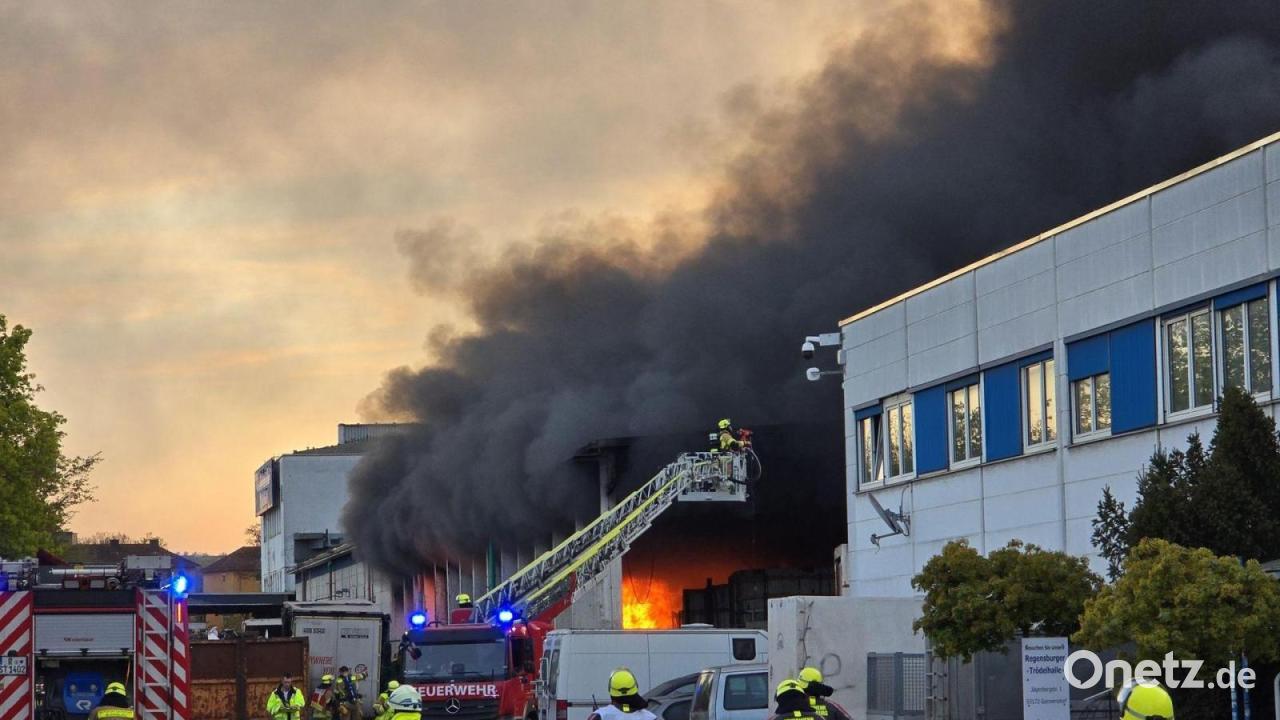 Großbrand in Regensburg führt zu Warnung an Bevölkerung