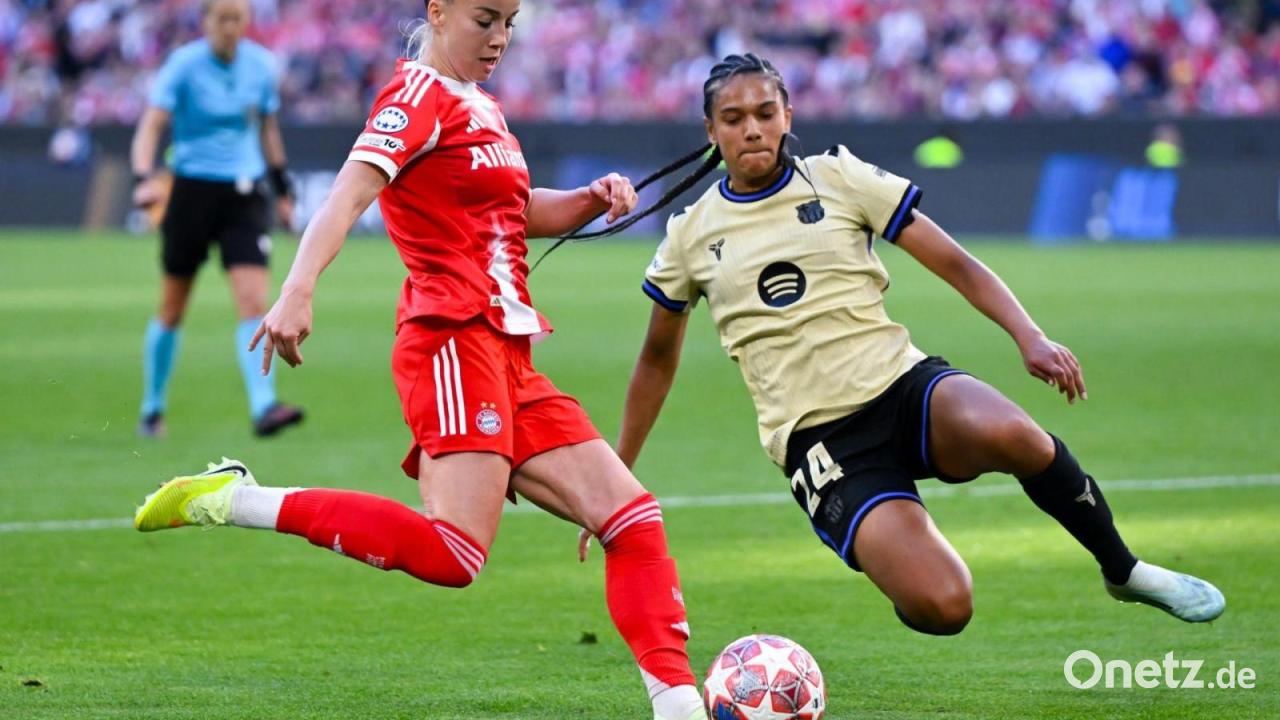 1:1 gegen Barça - Bayern-Torschützin Kett sieht Rote Karte