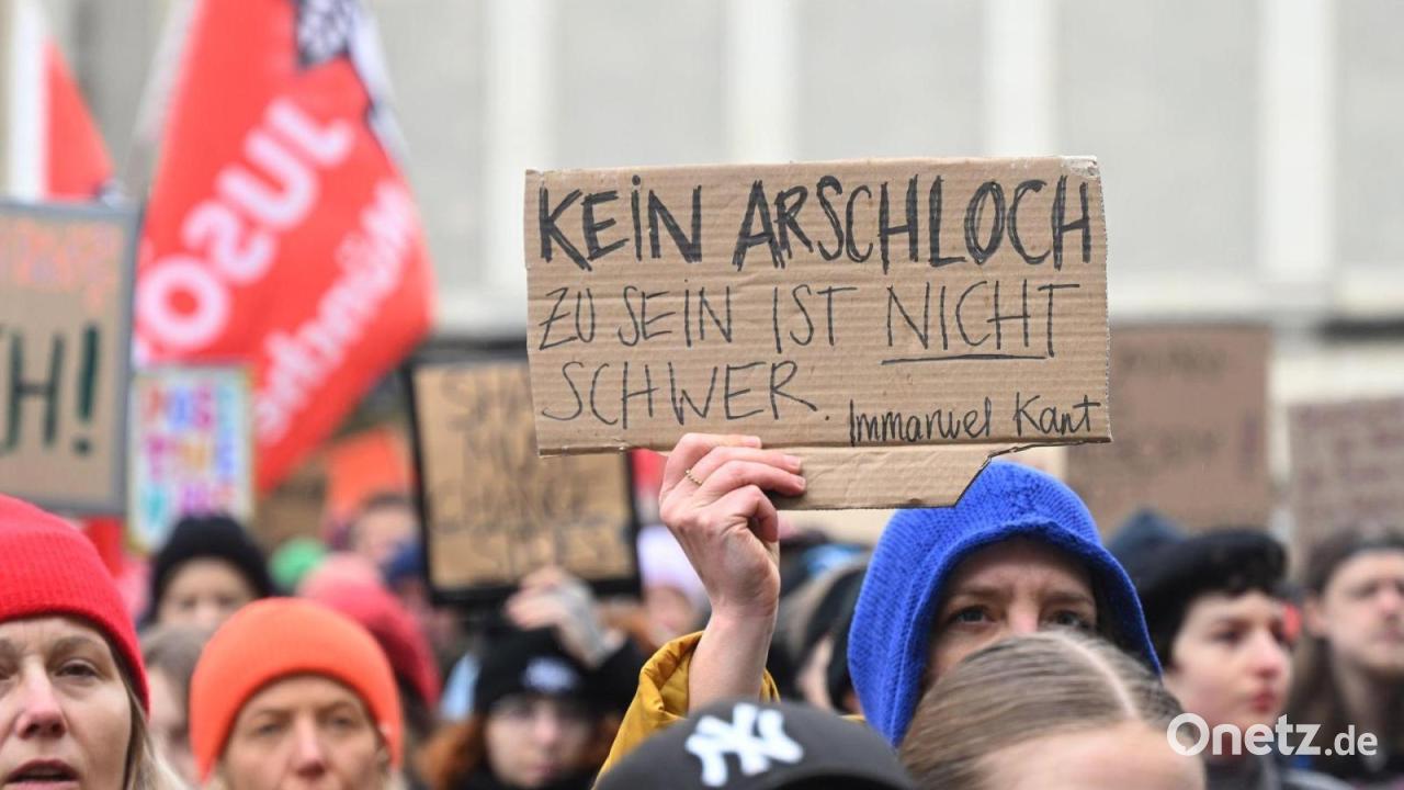 Tausende protestieren in München gegen sexualisierte Gewalt