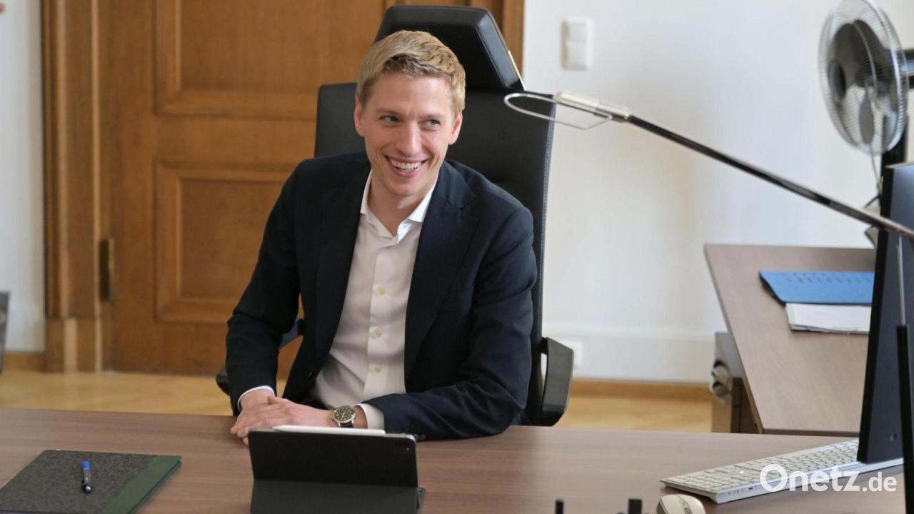 OB Krause am neuen Arbeitsplatz - ohne Amtsübergabe