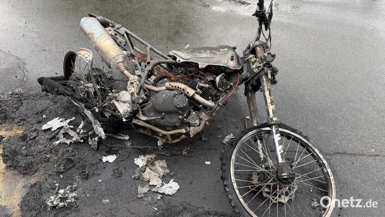 Motorrad Geht Wahrend Der Fahrt Aus