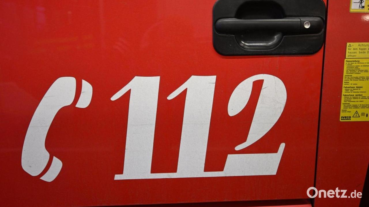 Bewohner stirbt bei Brand von Einfamilienhaus