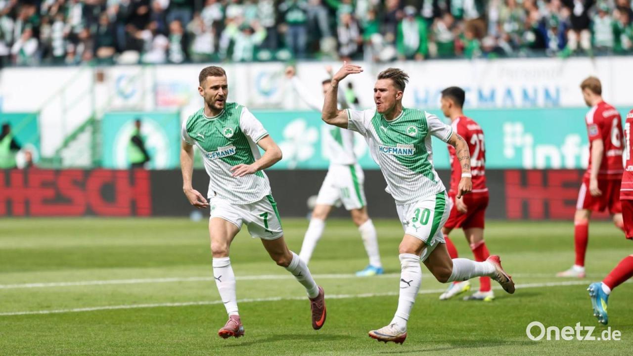 Düsseldorf steigt in 3. Liga ab - Relegation für Fürth