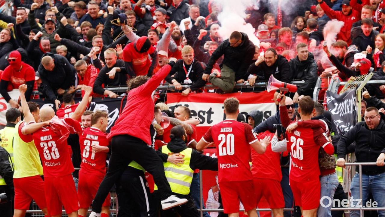 Mit Helmut Rahn und 70er-Schlager: Essen heiß auf Relegation
