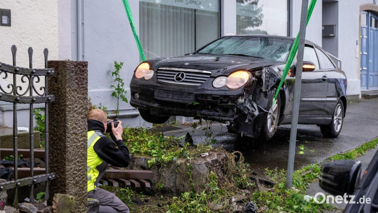 Frauen und Kind mit Auto angefahren - Haftstrafe
