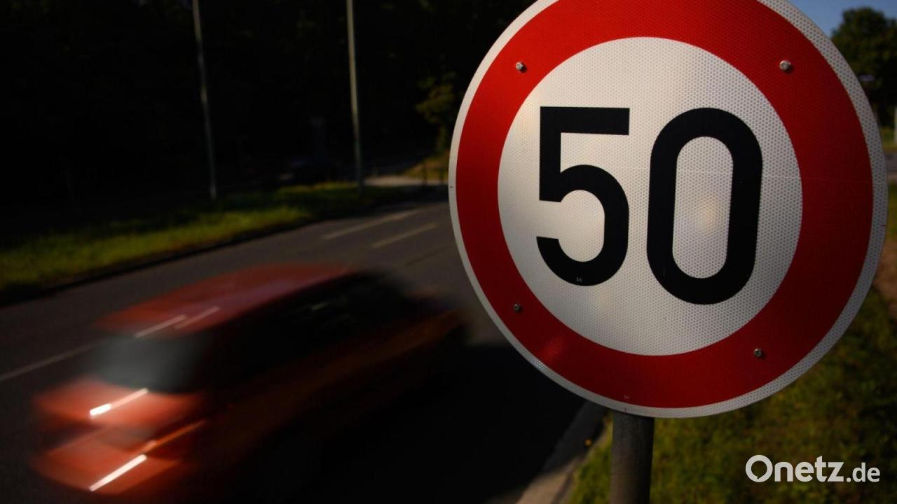 Verkehrsschilder für Tempolimit in Winklarn gestohlen: Polizei bittet um Hinweise