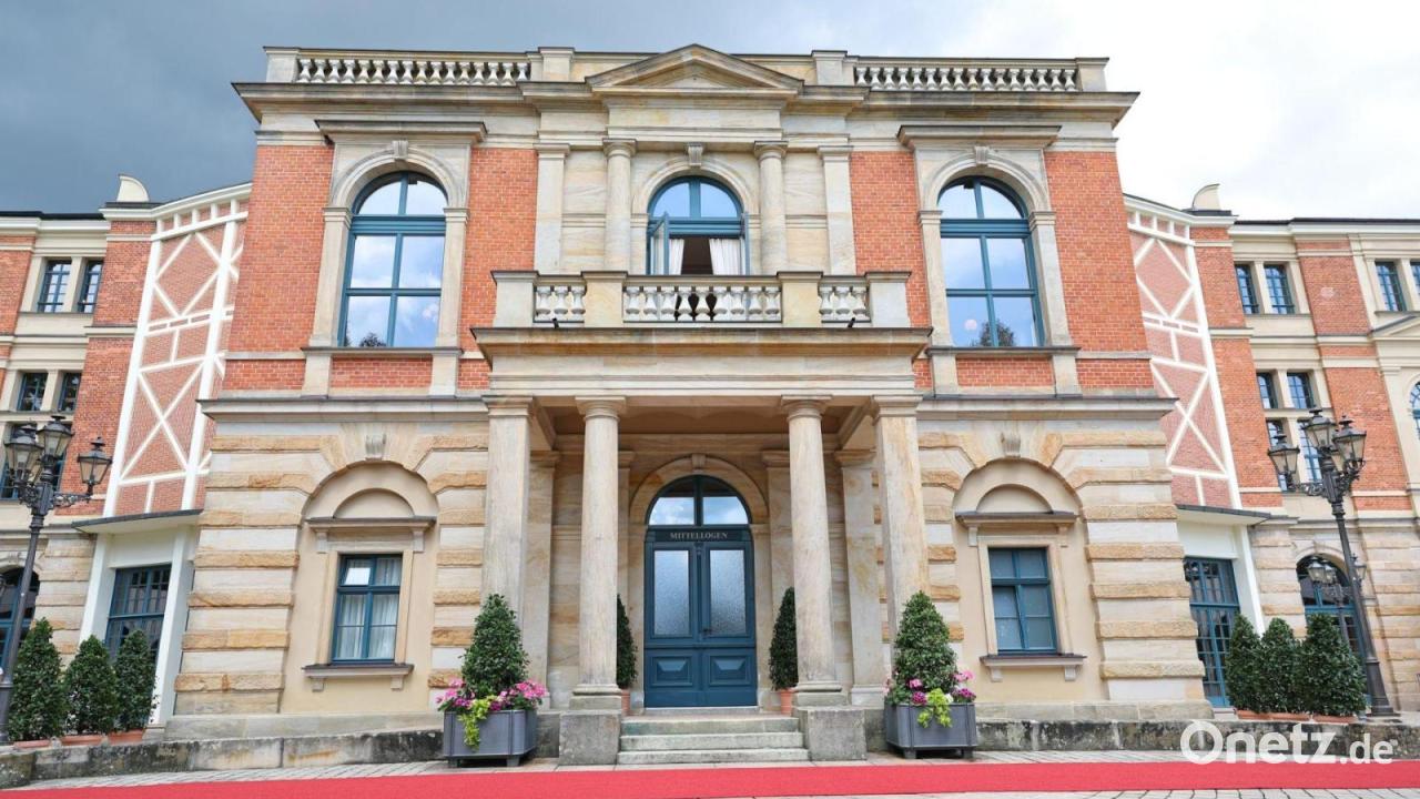 Kostenschock - Bayreuther Festspiel-Jubiläum ohne Festmeile