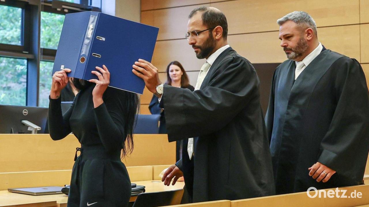 Prostituierte gesteht: Priester mit Nacktfotos erpresst