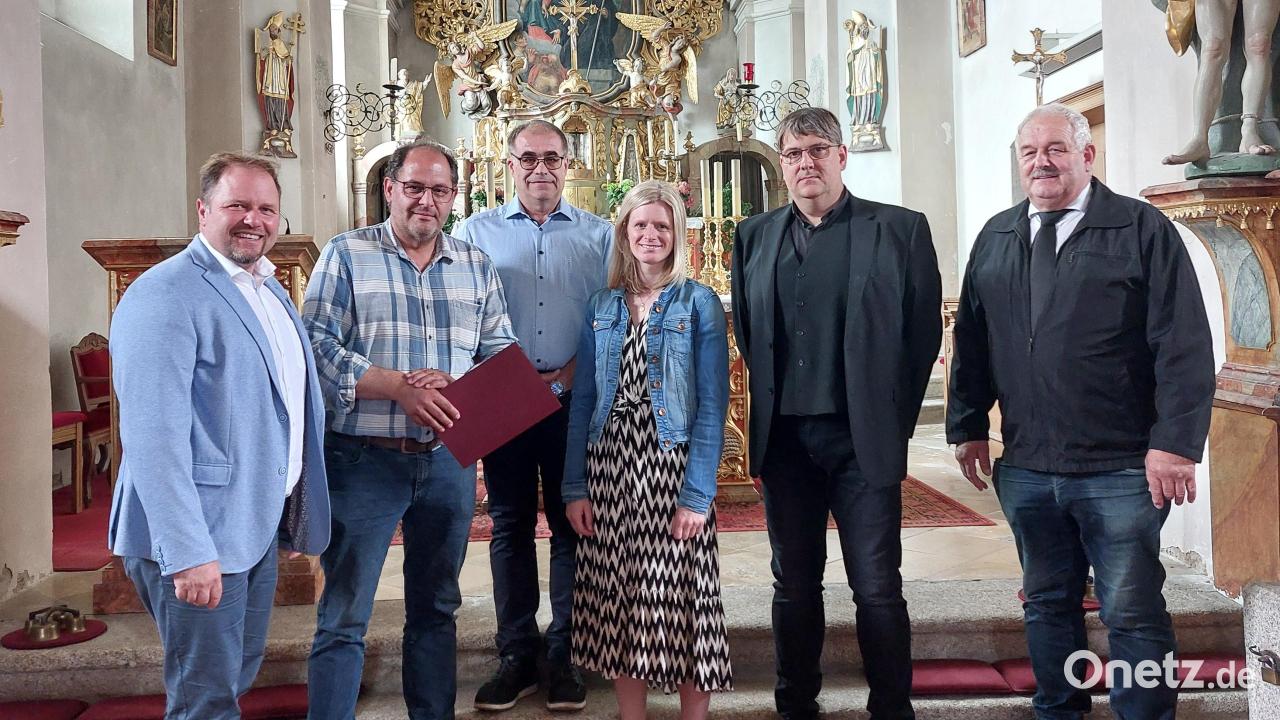 Kleine-Finanzspritze-f-r-Renovierung-der-Pfarrkirche-Leonberg