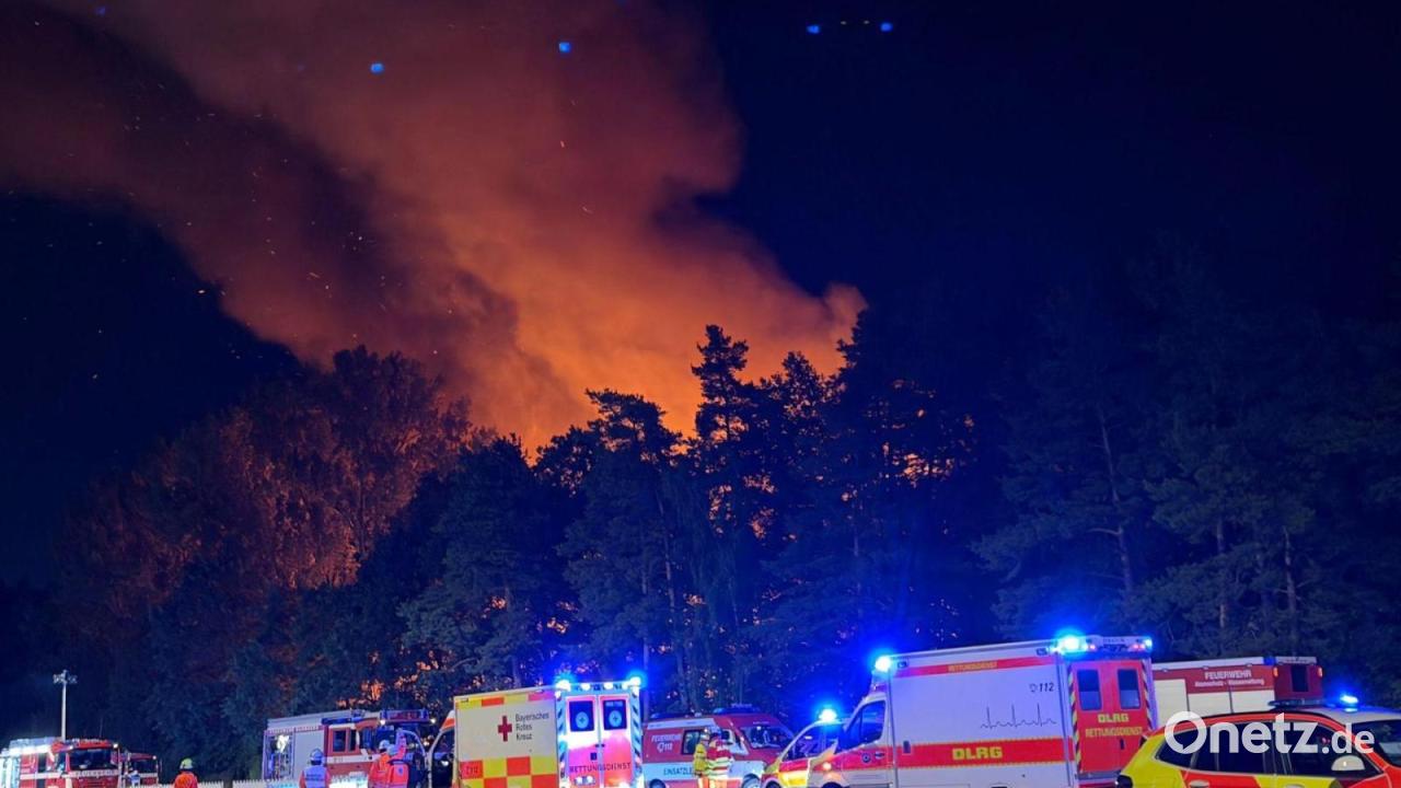 Großer Brand in Nürnberg unter Kontrolle - Glutnester