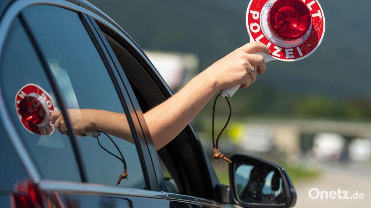 16-J-hriger-f-hrt-mit-Schwester-Auto-ohne-F-hrerschein