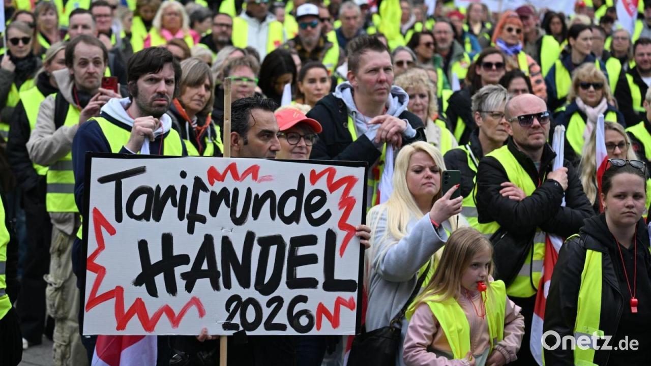 Handel-Arbeitgeber legen Tarifrunde in vier Ländern auf Eis