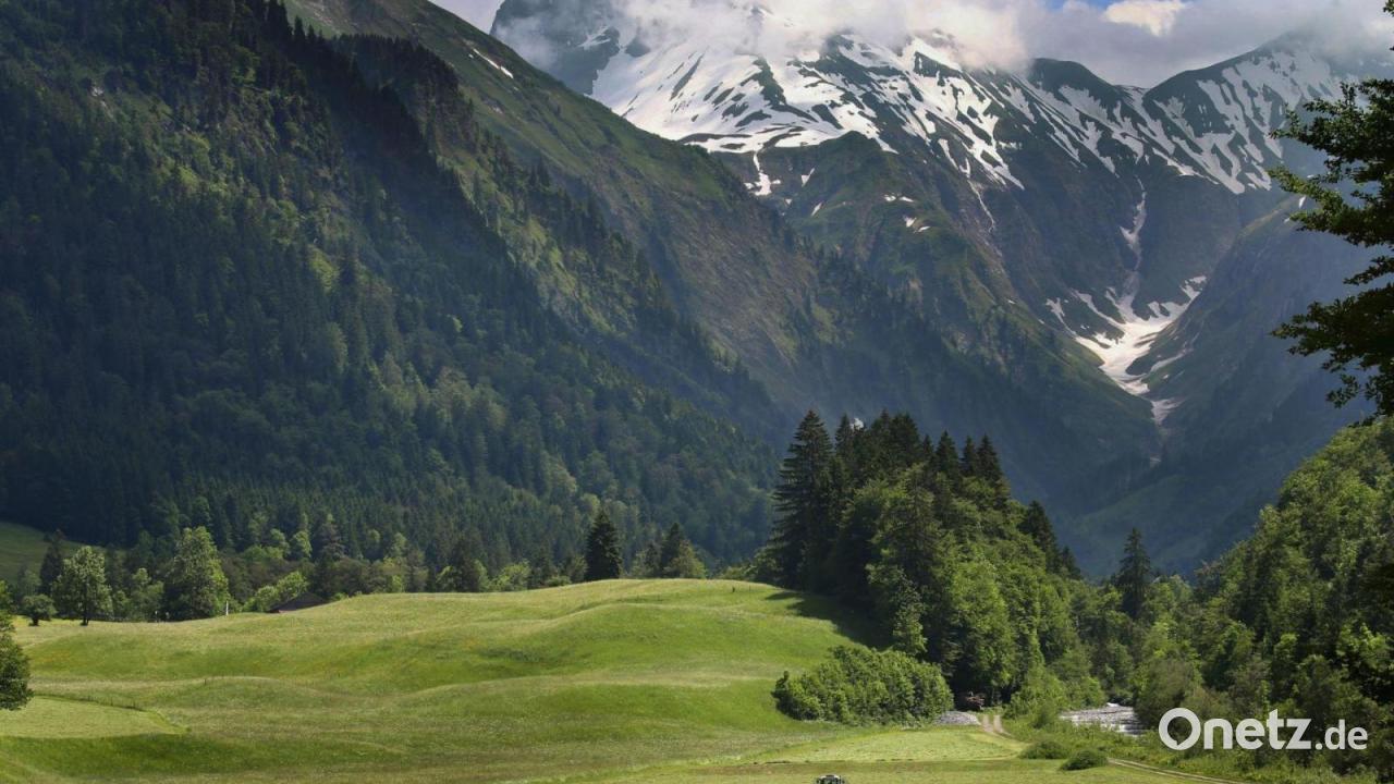 Zwei Deutsche stürzen beim Klettern in Österreich ab - tot
