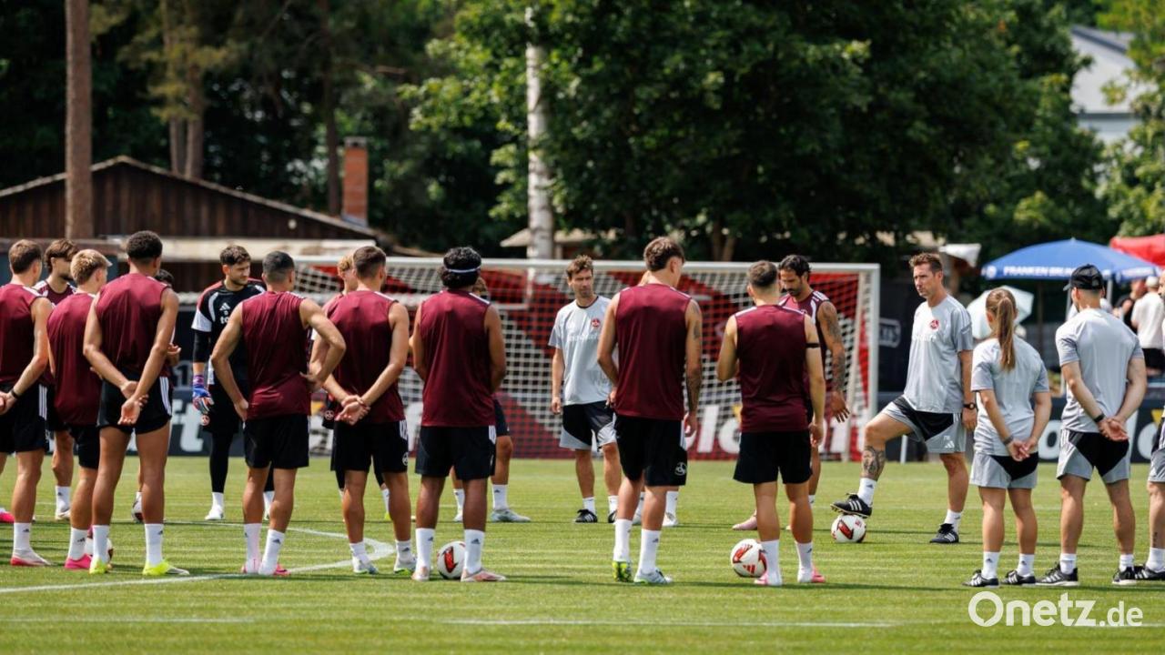 1. FC Nürnberg mit 28 Spielern ins Trainingslager gereist