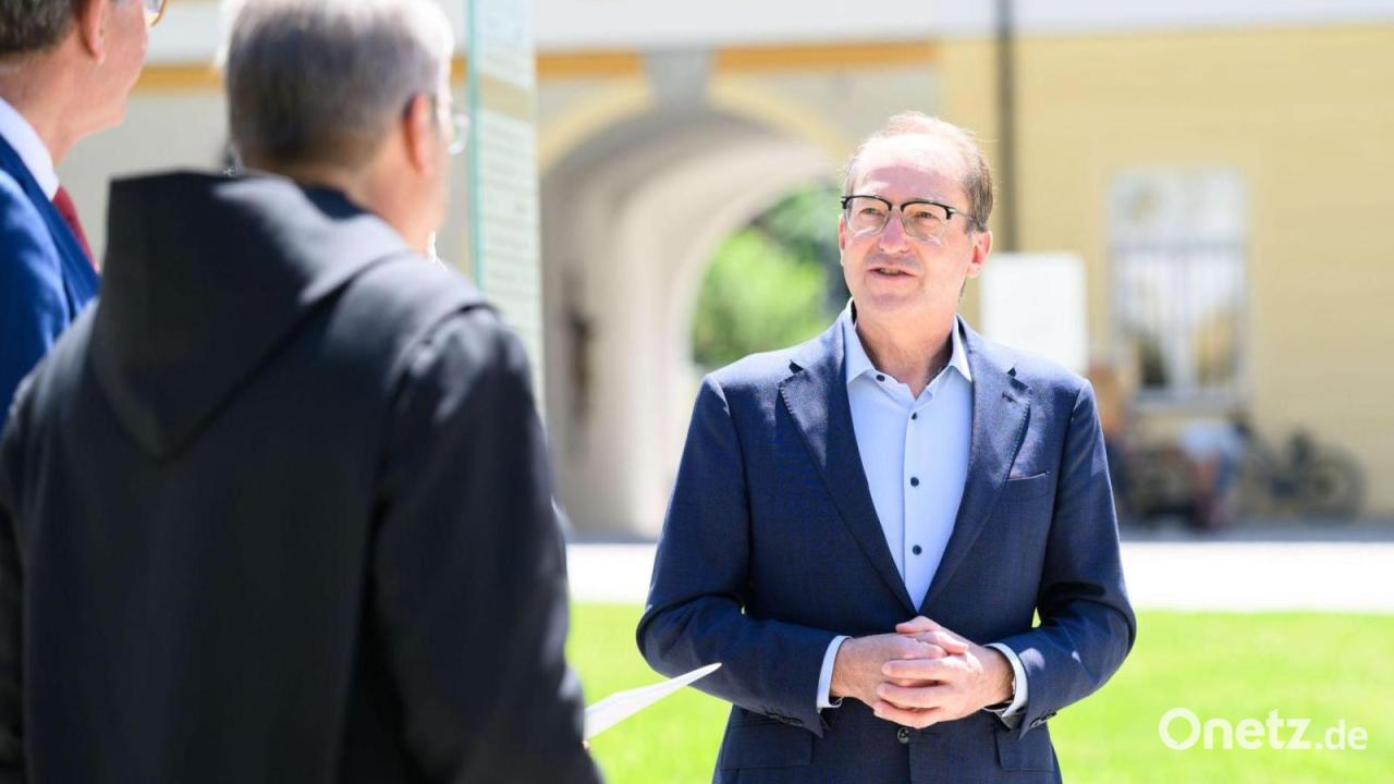 Dobrindt verteidigt Abschiebungen nach Afghanistan