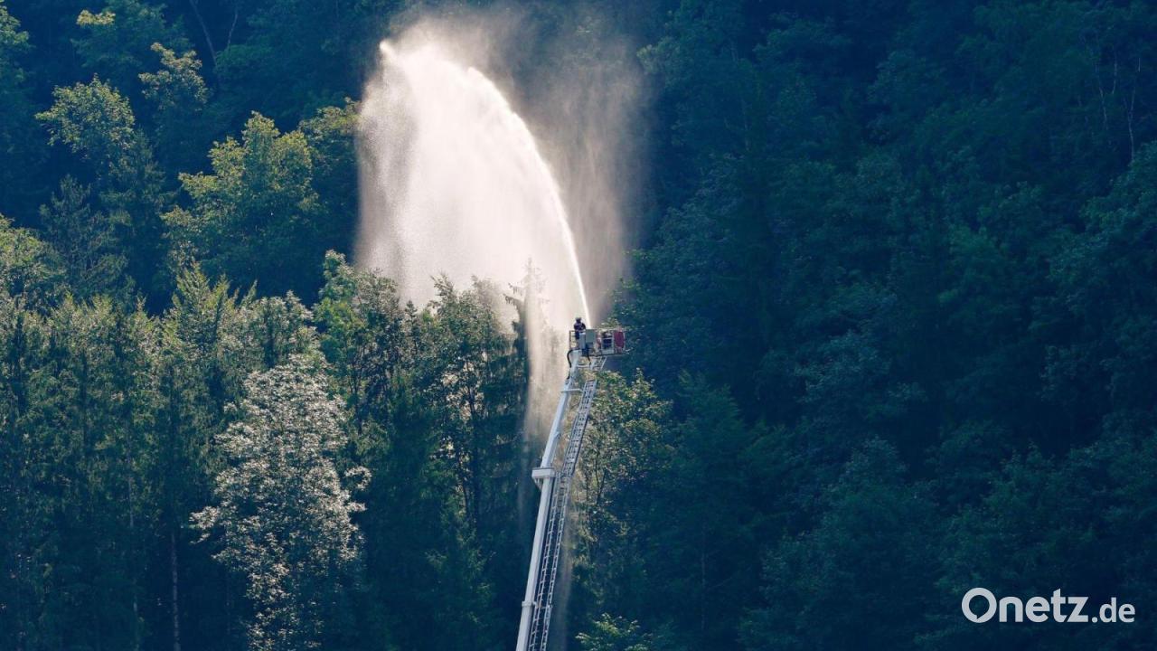 Waldbrand im Chiemgau gelöscht - Katastrophenfall endet